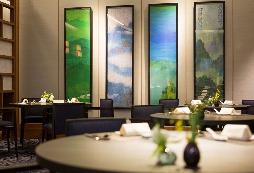 Отель Hyatt Regency Tokyo