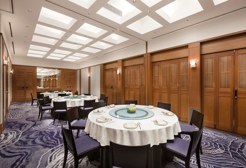 Отель Hyatt Regency Tokyo