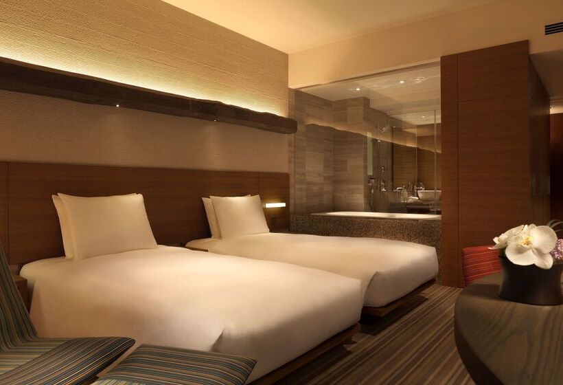 Отель Hyatt Regency Tokyo