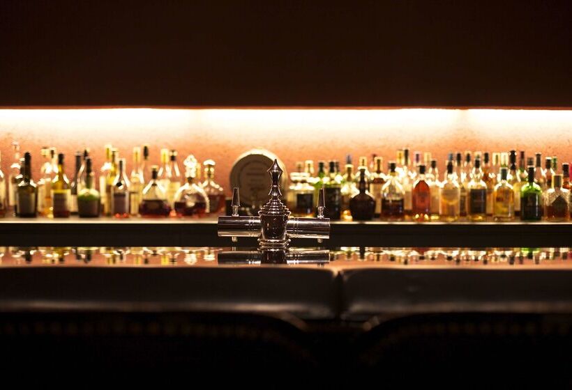 Отель Hyatt Regency Tokyo