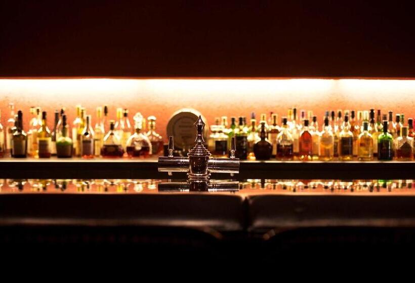 Отель Hyatt Regency Tokyo