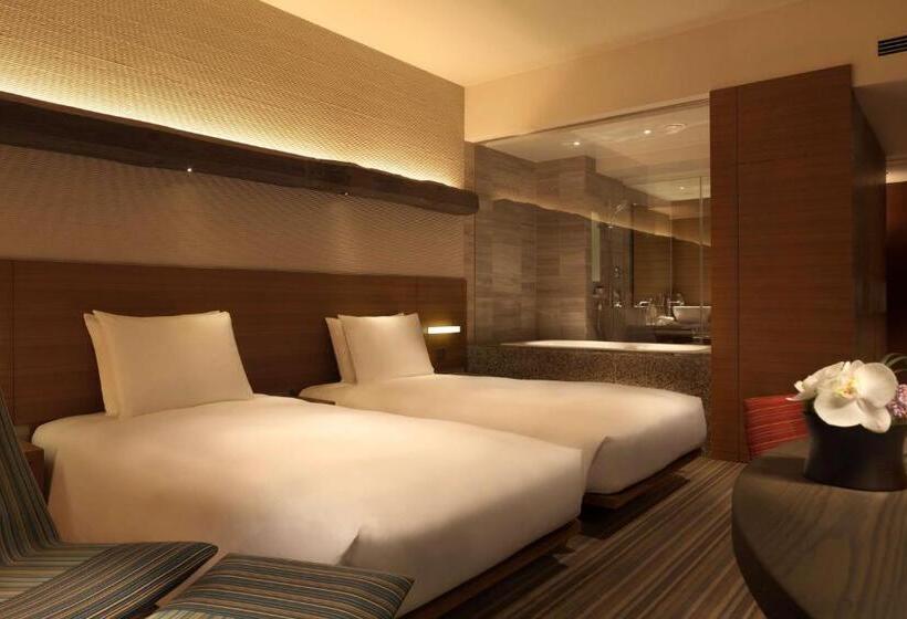 Отель Hyatt Regency Tokyo