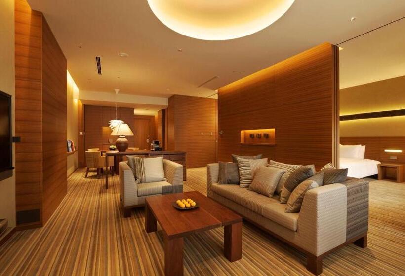 Отель Hyatt Regency Tokyo