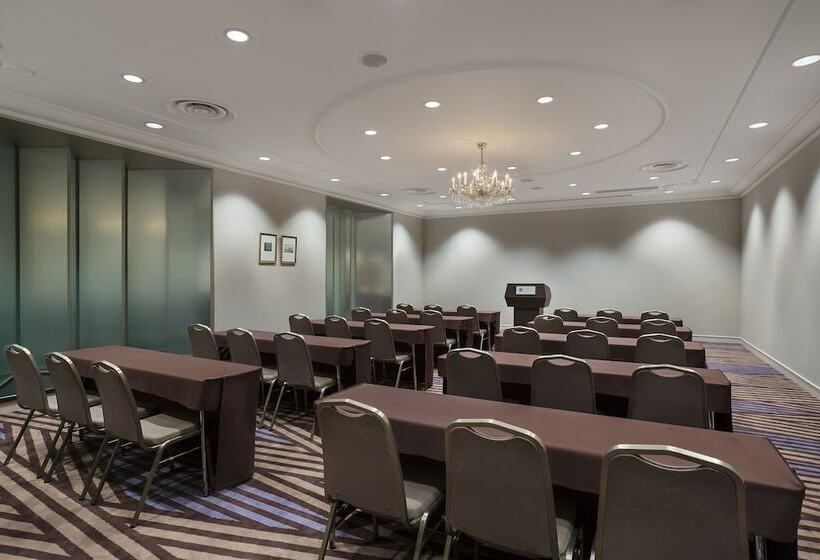 Отель Hyatt Regency Tokyo