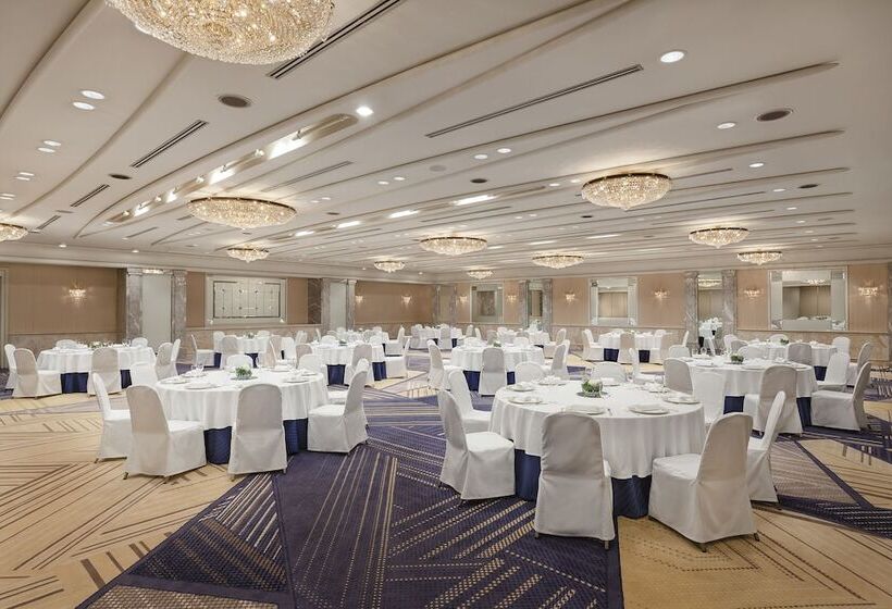 Отель Hyatt Regency Tokyo