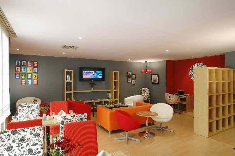 هتل Inn & Go Kuwait Plaza