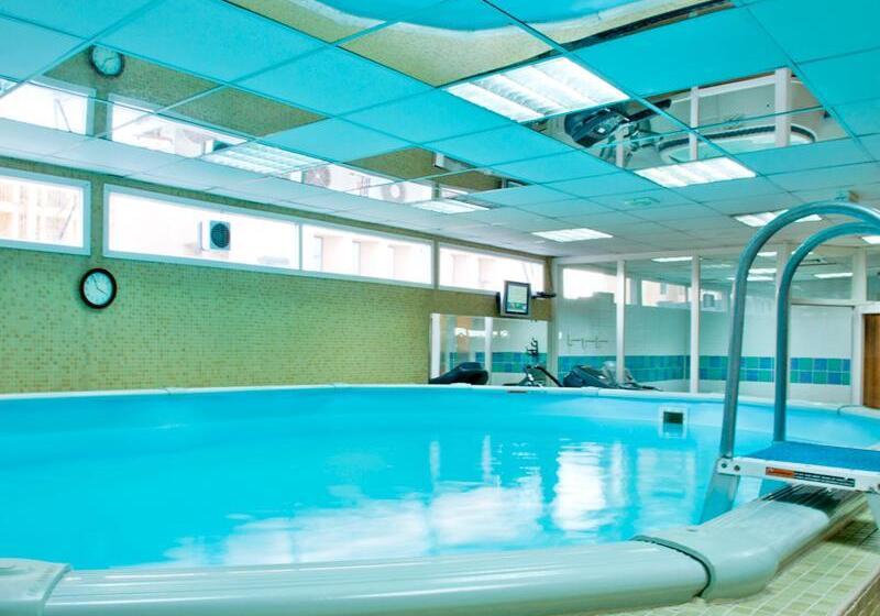 هتل Inn & Go Kuwait Plaza