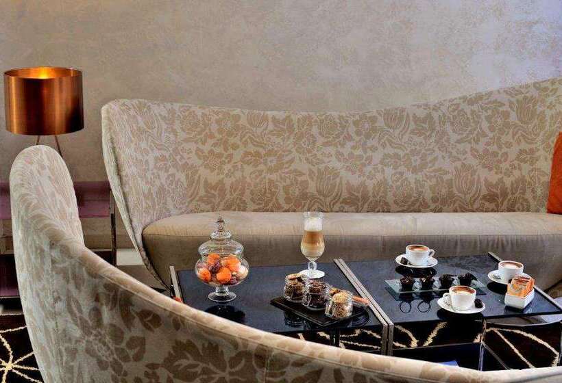 هتل Kenzi Solazur