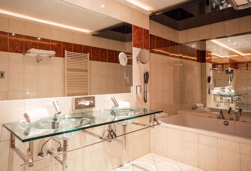 Koener Hotel & Spa