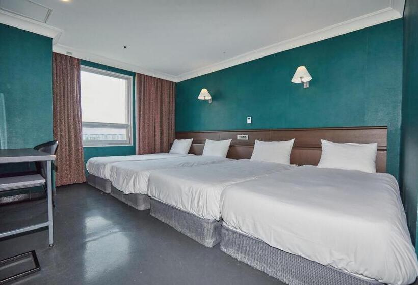 בית מלון כפרי Kolon