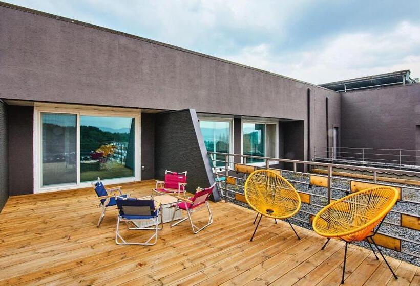 בית מלון כפרי Kolon