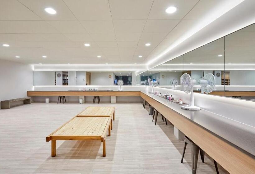 בית מלון כפרי Kolon