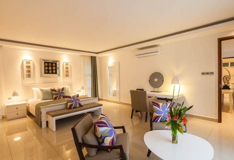 Отель Leopard Beach Resort And Spa