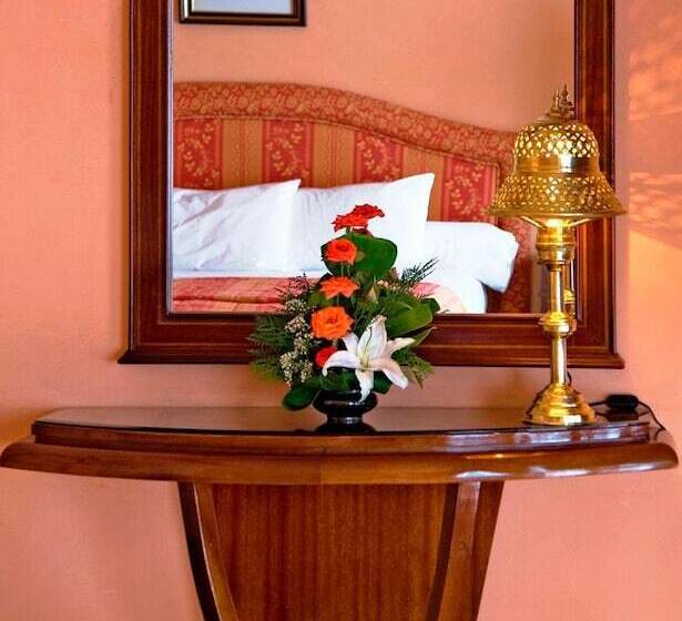 هتل Les Merinides