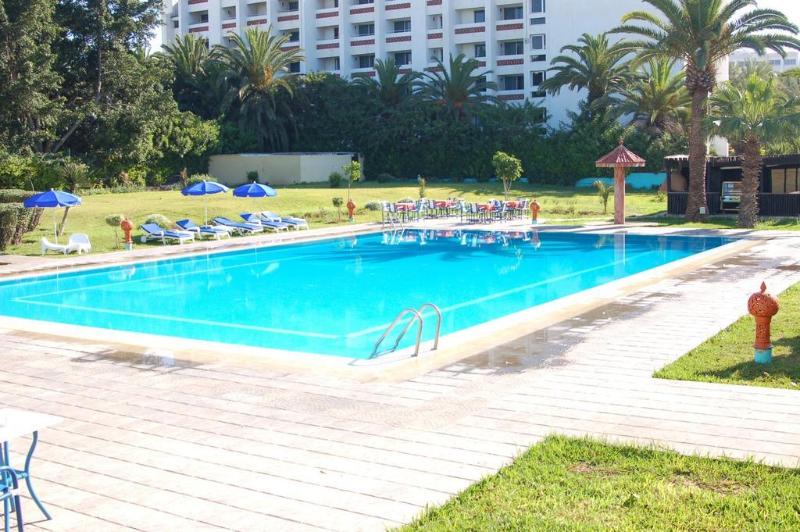 Mabrouk Hotel And Suites Adult Only