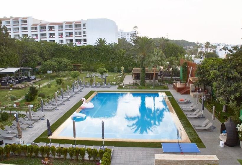 Mabrouk Hotel And Suites Adult Only