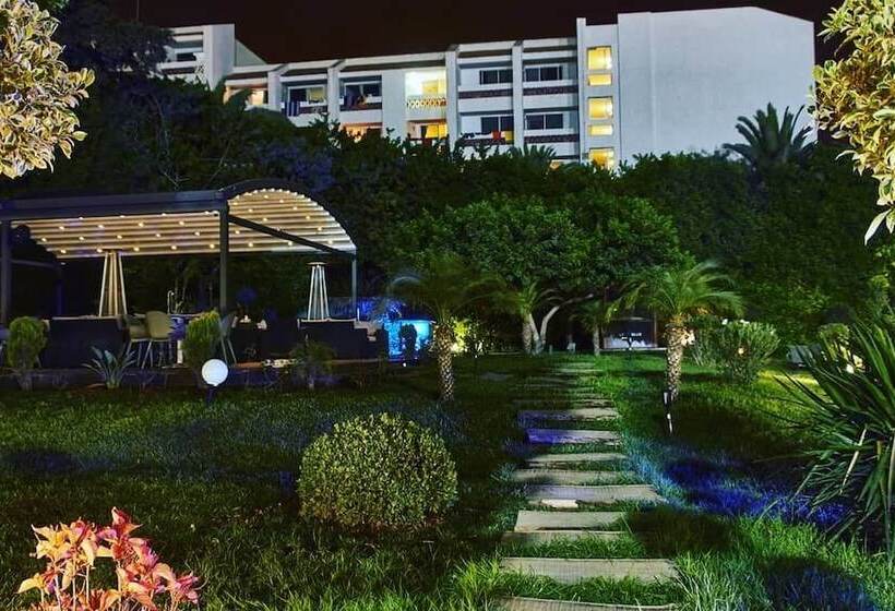 Mabrouk Hotel And Suites Adult Only