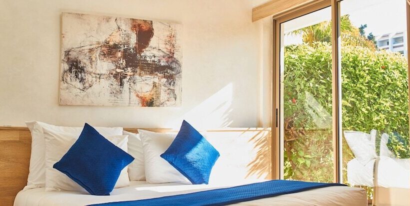 Mabrouk Hotel And Suites Adult Only