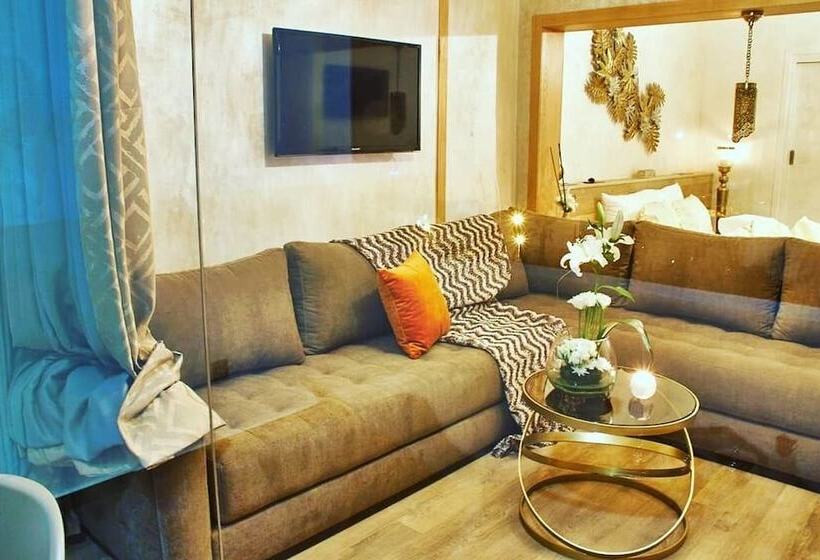 Mabrouk Hotel And Suites Adult Only