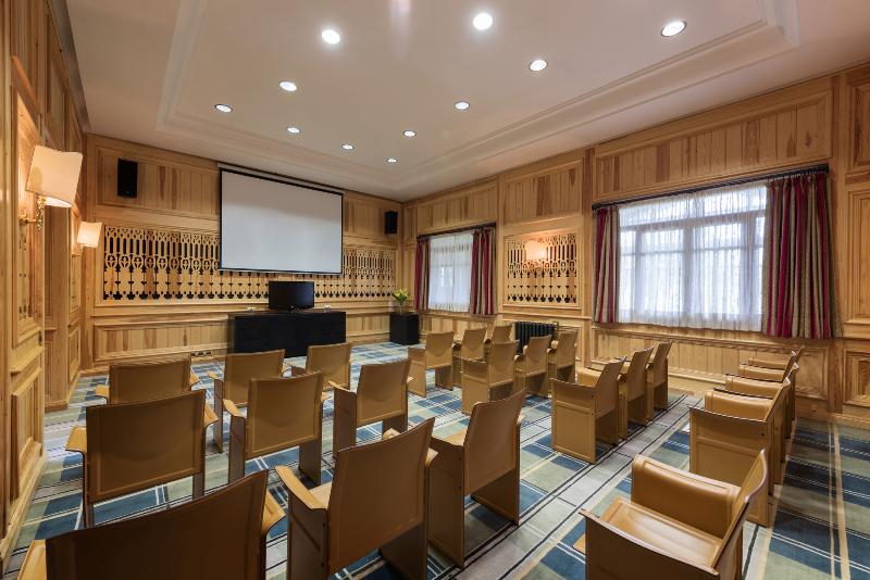 هتل Michlifen Resort & Golf