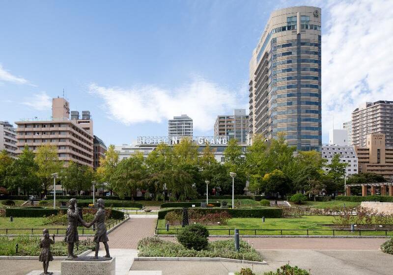 בית מלון כפרי New Grand