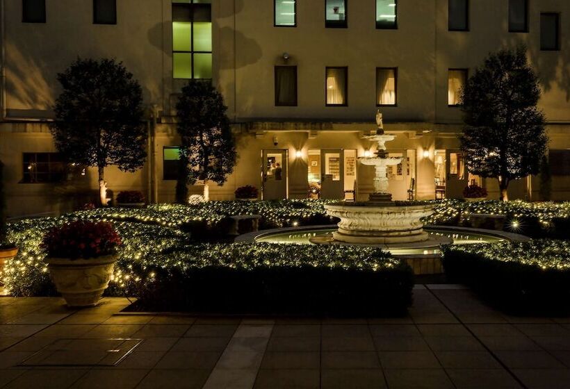 בית מלון כפרי New Grand