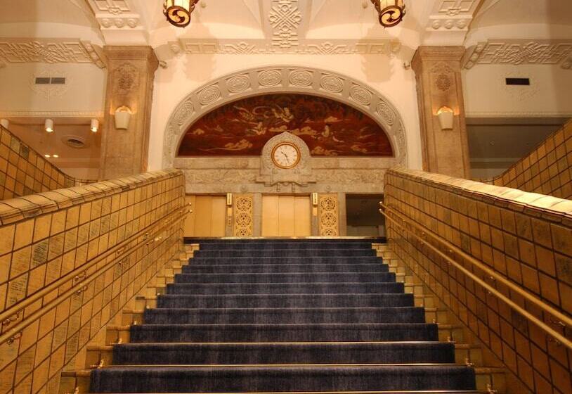 בית מלון כפרי New Grand