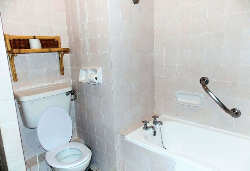 Hotel Cocoa Luxury Resort, Nyali, Mombasa