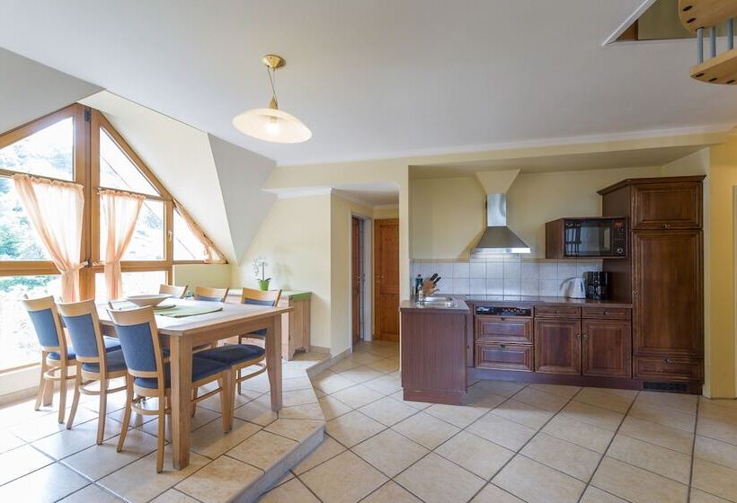 Logis Hotel Restaurant Petry