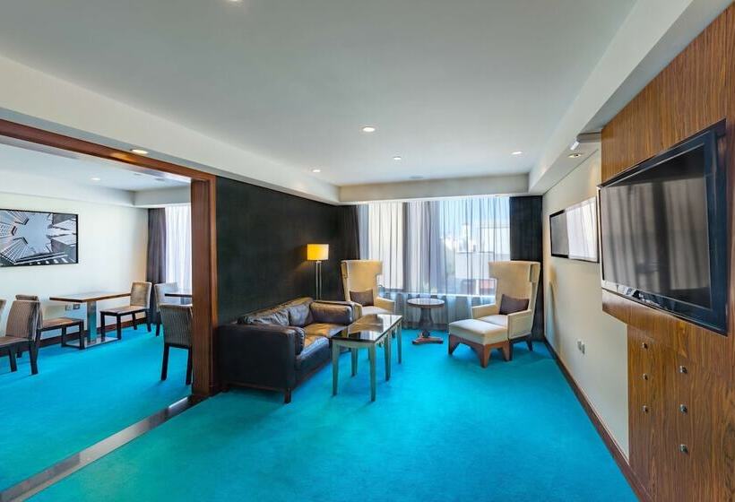 Radisson Blu Hotel, Kuwait