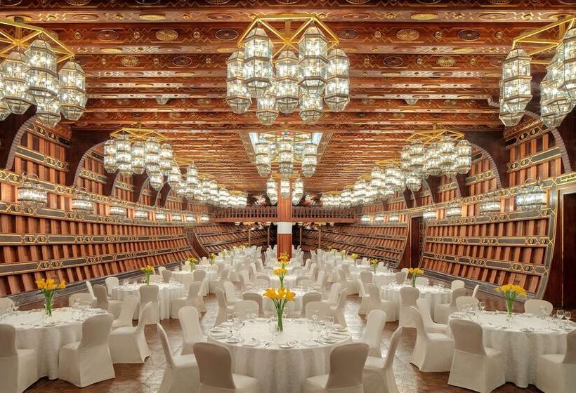 Radisson Blu Hotel, Kuwait