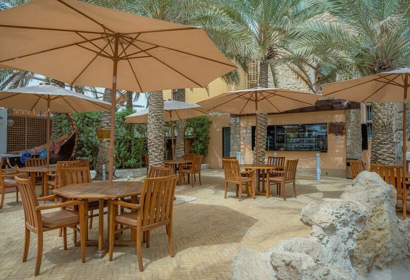 Radisson Blu Hotel, Kuwait