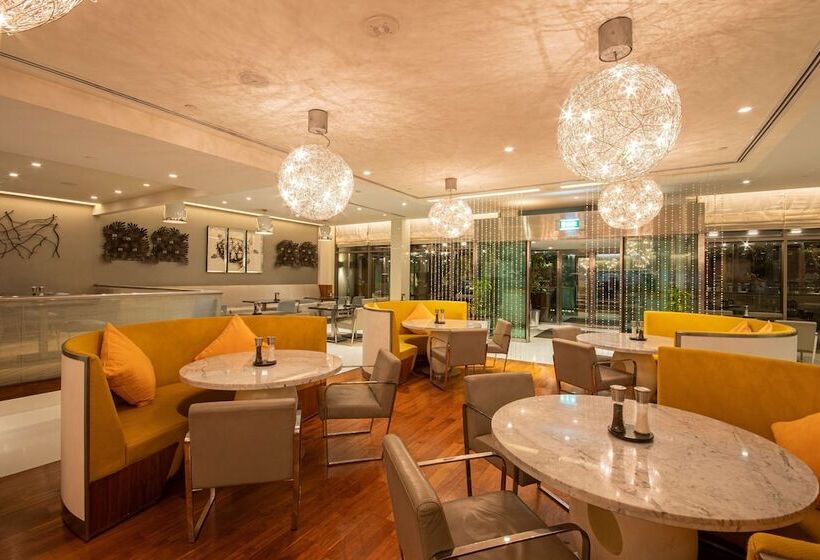 Radisson Blu Hotel, Kuwait