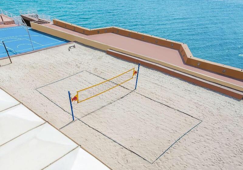 Radisson Blu Hotel, Kuwait