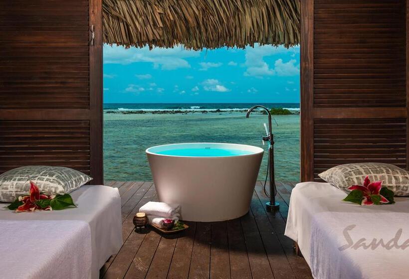 هتل Sandals Royal Caribbean   All Inclusive Couples Only