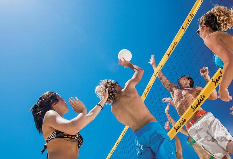 هتل Sandals Royal Caribbean   All Inclusive Couples Only
