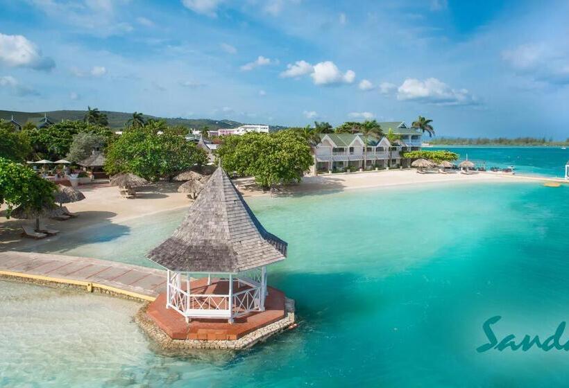 هتل Sandals Royal Caribbean   All Inclusive Couples Only