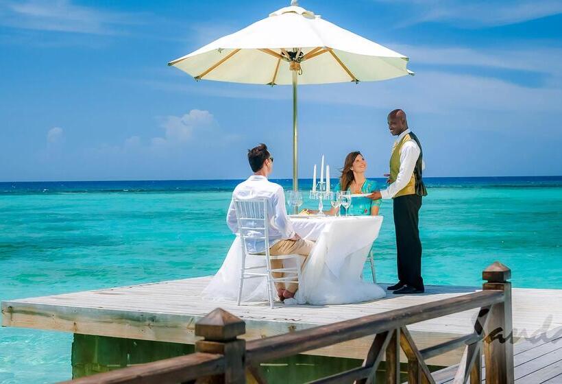 هتل Sandals Royal Plantation All Inclusive   Couples Only