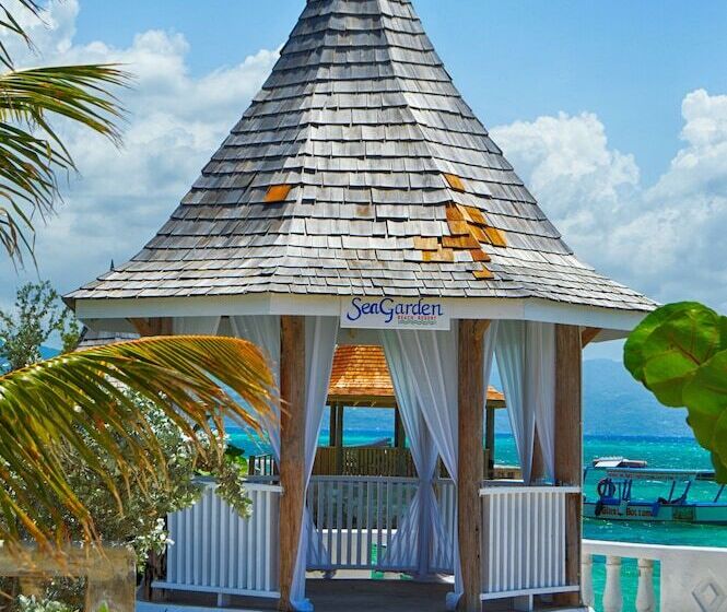 هتل Seagarden Beach Resort  All Inclusive