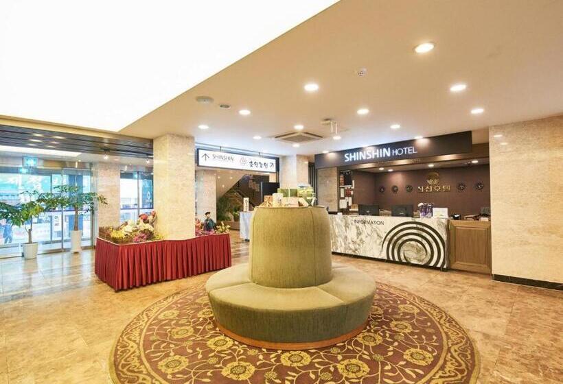 هتل Shin Shin