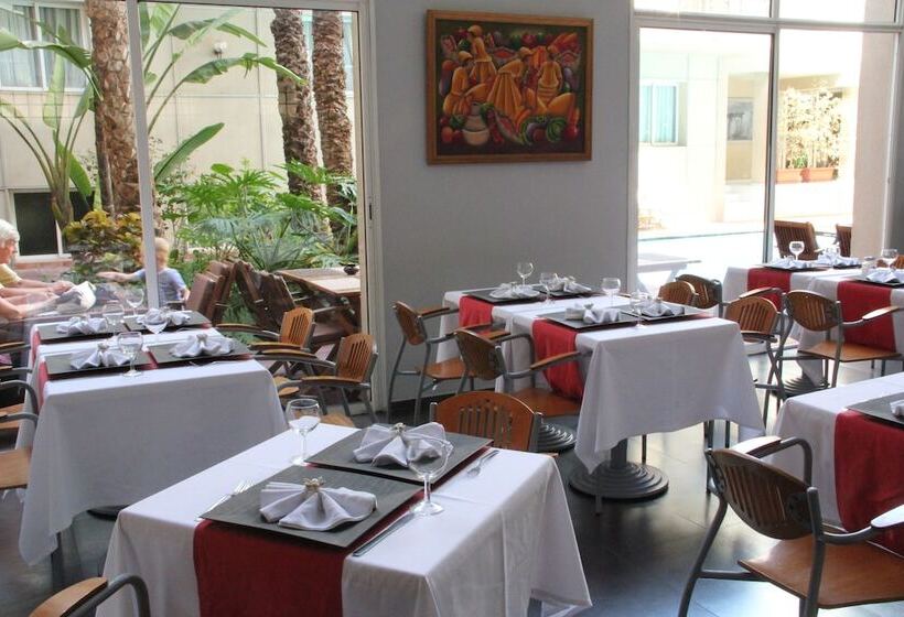 酒店 Casablanca Suites & Spa