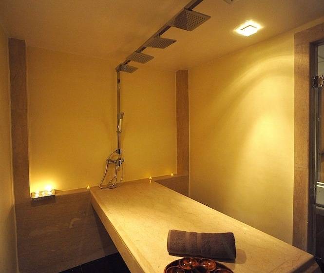 酒店 Casablanca Suites & Spa