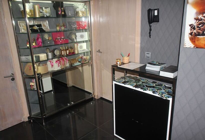 酒店 Casablanca Suites & Spa