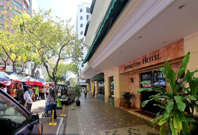 فندق The Jesselton