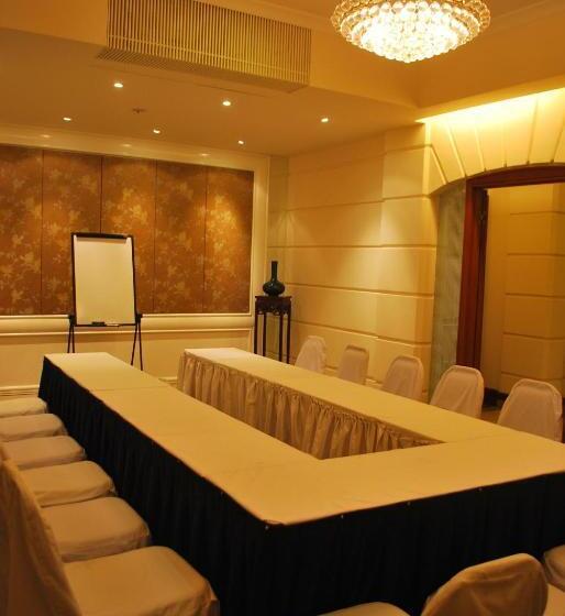 فندق The Jesselton