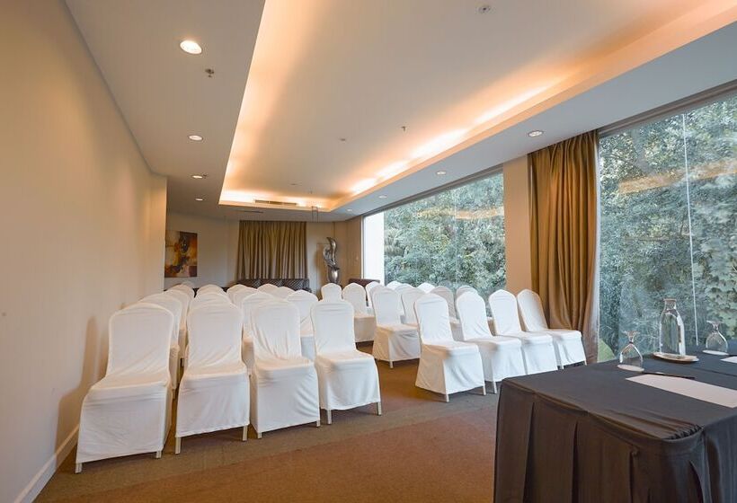 The Palace Hotel Kota Kinabalu