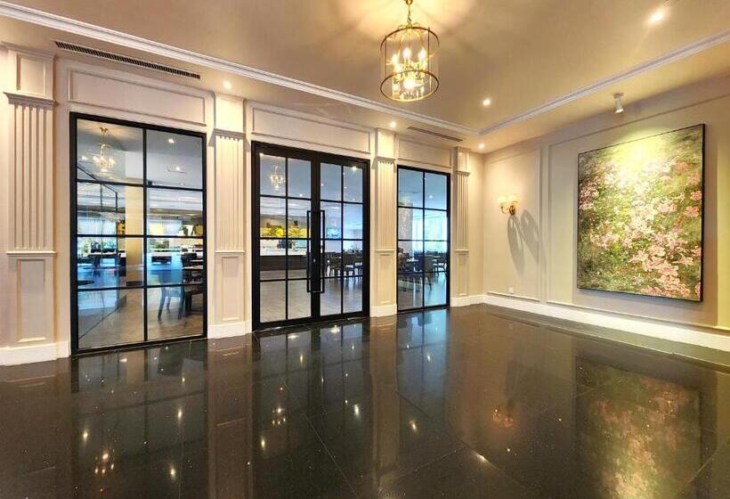 The Palace Hotel Kota Kinabalu