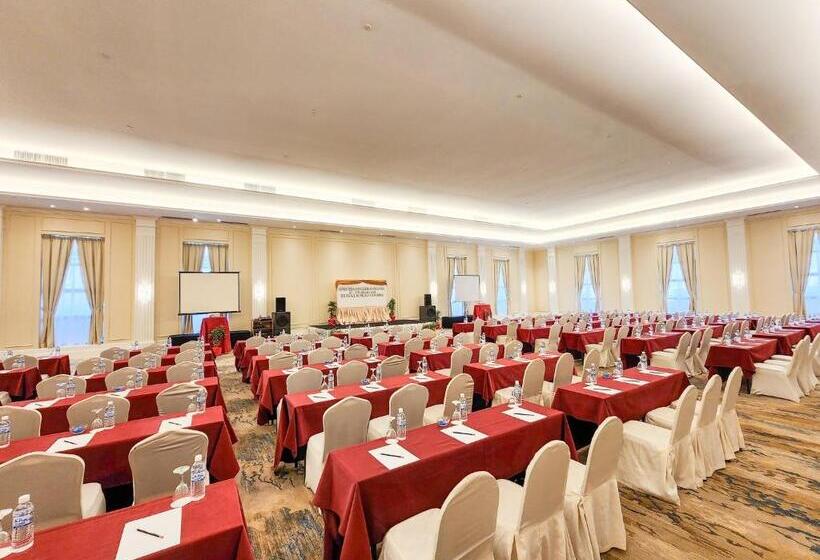 The Palace Hotel Kota Kinabalu