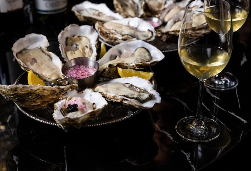 هتل The Plaza Seoul, Autograph Collection