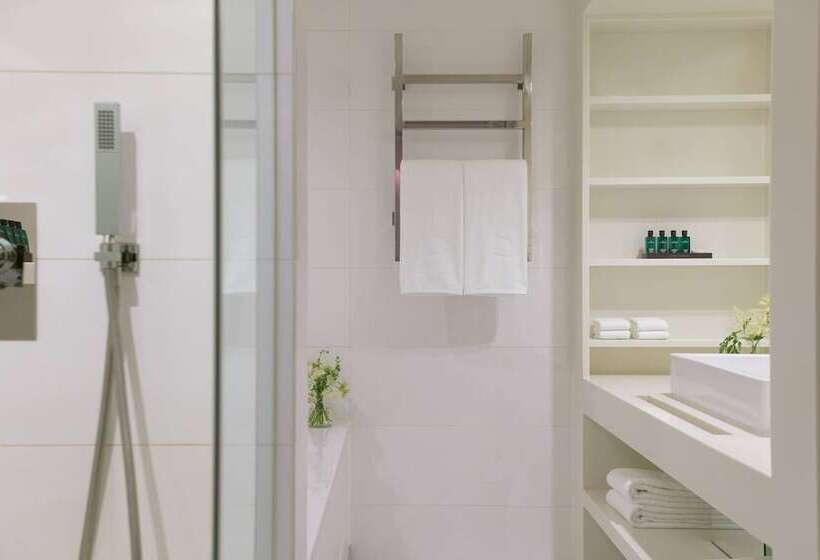 هتل The Plaza Seoul, Autograph Collection